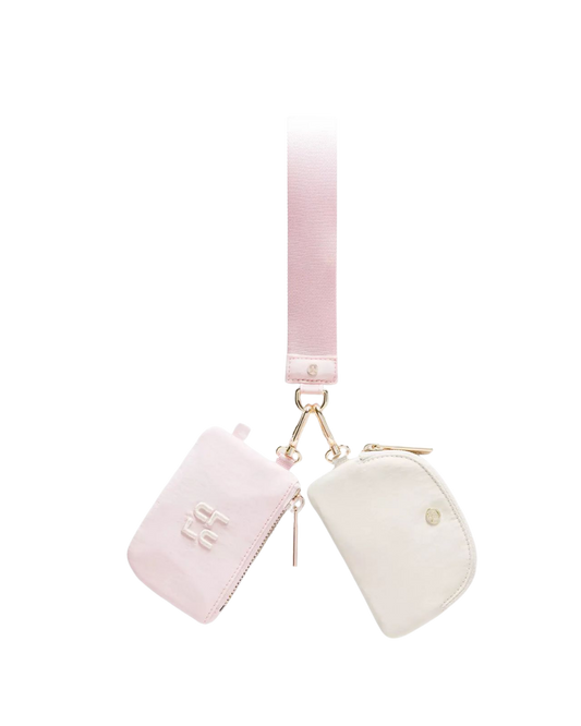Dual Pouch Wrislet (Bolso De Mano Con Llavero Multifuncional)