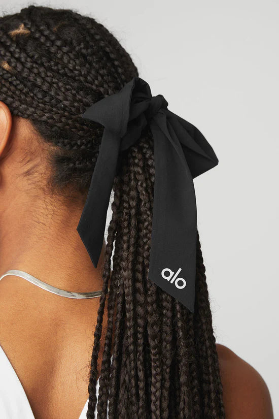 Love Knots Tie Scrunchie (Liga Para Cabello)