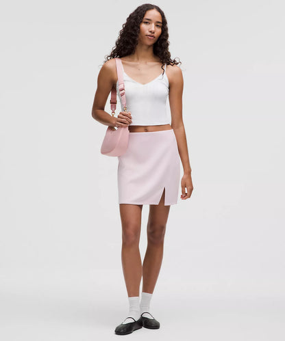 City Essentials Shoulder Bag 3L