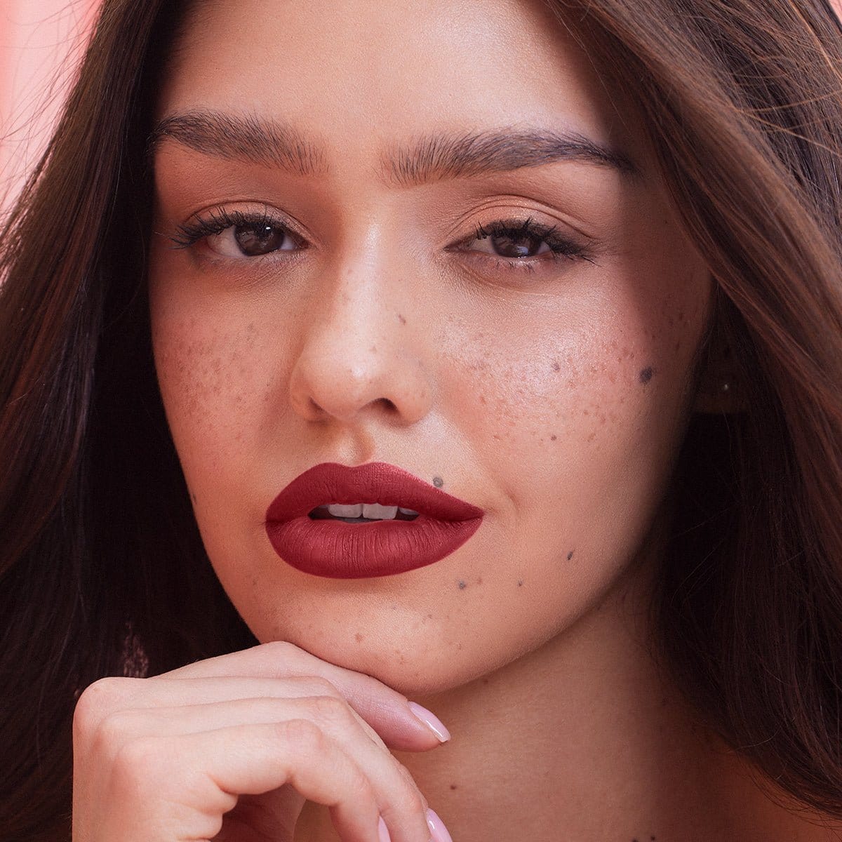 Plumping Lip Liner (Brillo Voluminizador En Barra)