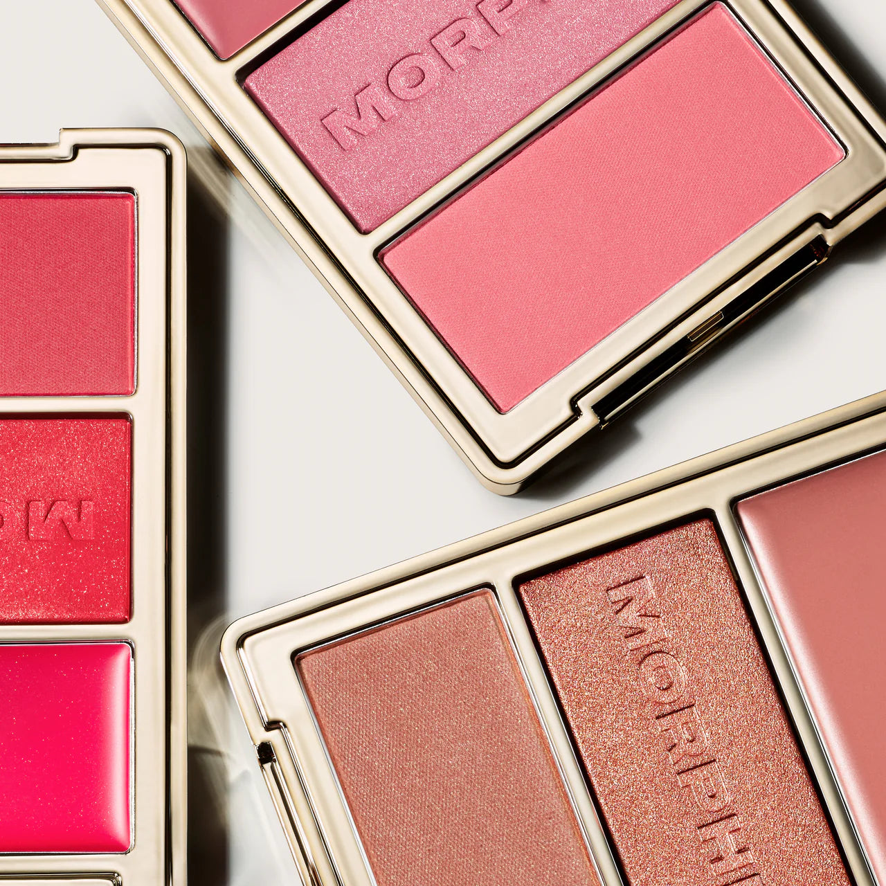 Cheek Thrills Multi-Finish Face Trio (Trío De Rubores)
